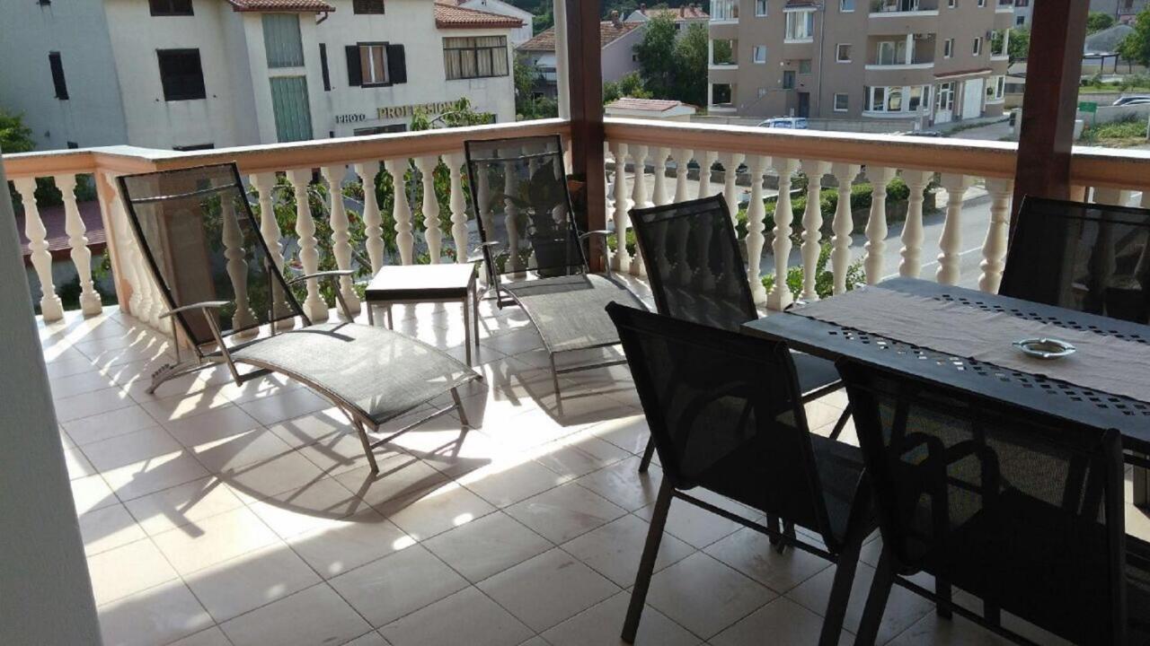 Apartment Summer 1 Pola Esterno foto